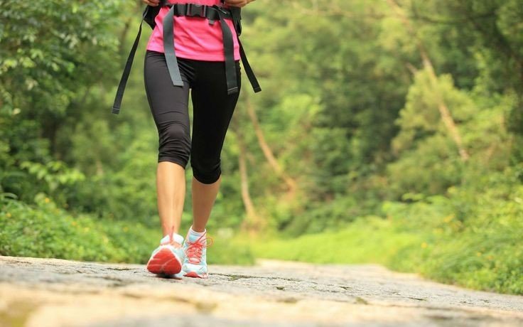 IssoumailaF's tweet image. Une étude récente a démontré que la pratique quotidienne

D&apos;une marche de 30 minutes peut avoir des effets

Bénéfiques
significatifs sur la santé mentale et physique

Il est recommandé d&apos;intégrer une promenade à ta routine quotidienne.

Pour améliorer ton bien-être général