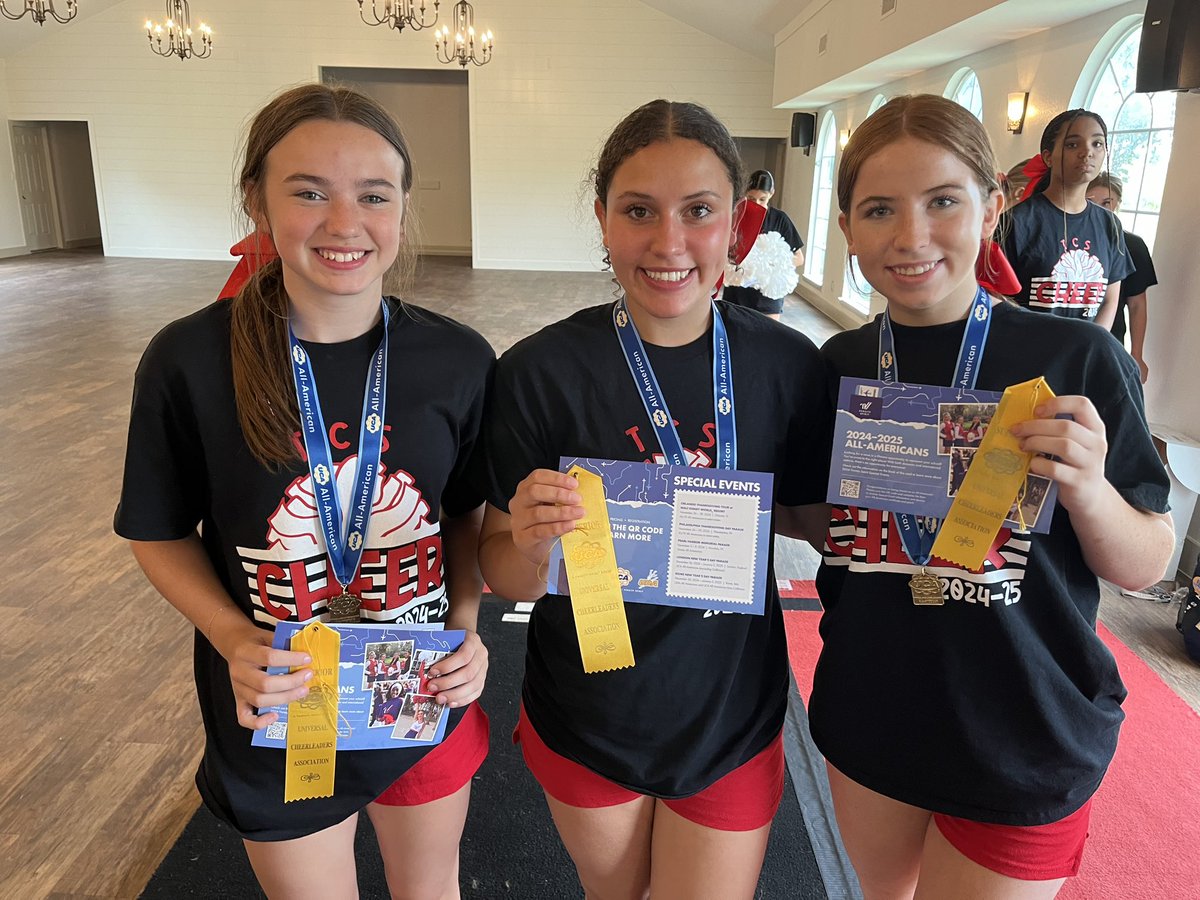 The cheerleaders had a great week at camp at Willowood Ranch. They learned a lot of new material, spent time bonding and earning trust, and received a bid to perform in the Cirtus Bowl in Orlando. Three of the cheerleaders were awarded All American. Congratulations!