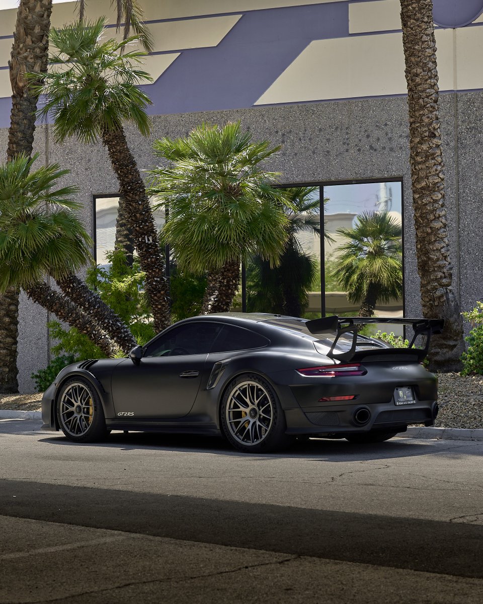 Vegas Auto Gallery tweet media