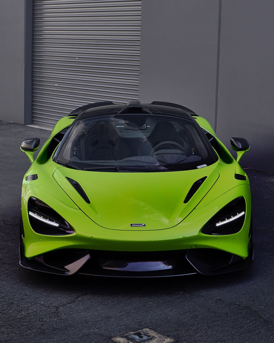 Vegas Auto Gallery tweet media