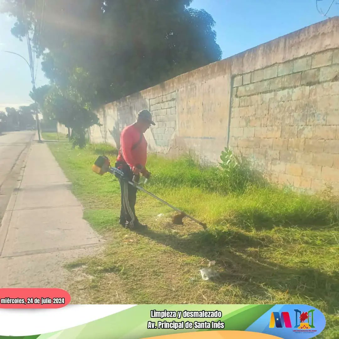 sapmidsfla_'s tweet photo. Sapmidsfla siempre está comprometido, con la limpieza y embellecimiento de nuestro Municipio.

Cada día realizamos labores de barrido, para mantener nuestras calles impecables... ¡Sapmidsfla no se detiene!

#LoQueJuntosContruimos
#CunaDeLibertadores https://t.co/LNhWgrSvgT