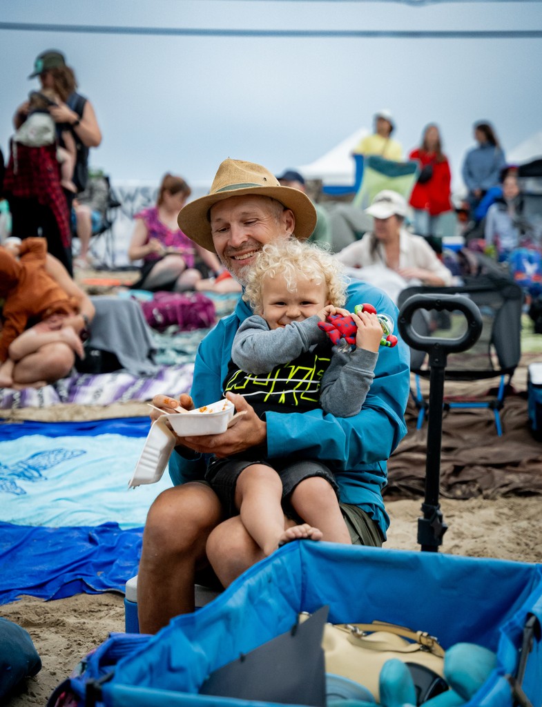 🥰 Look at these folkin' cuties! #FOTR2024

📸@2hundredcreatives