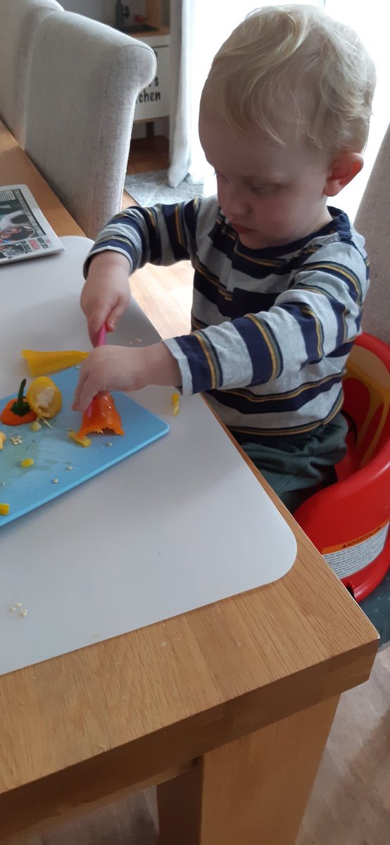 Rach02964237's tweet photo. @CTMUHBDietetics Merthyr Pipyn still making an impact on my beautiful nephews ! ❤️✨❤️ https://t.co/nEUZUyPdGe