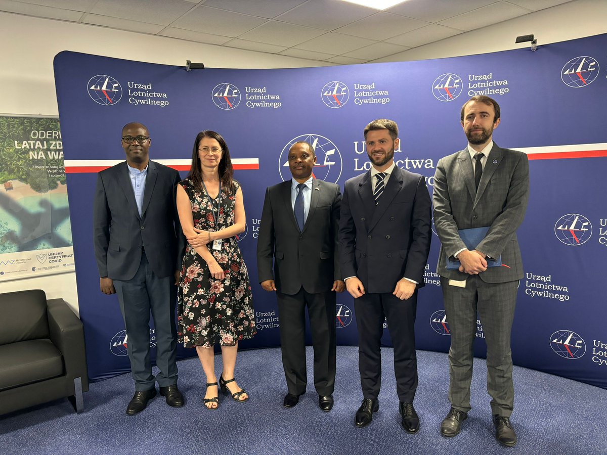 Rwanda in Poland tweet media