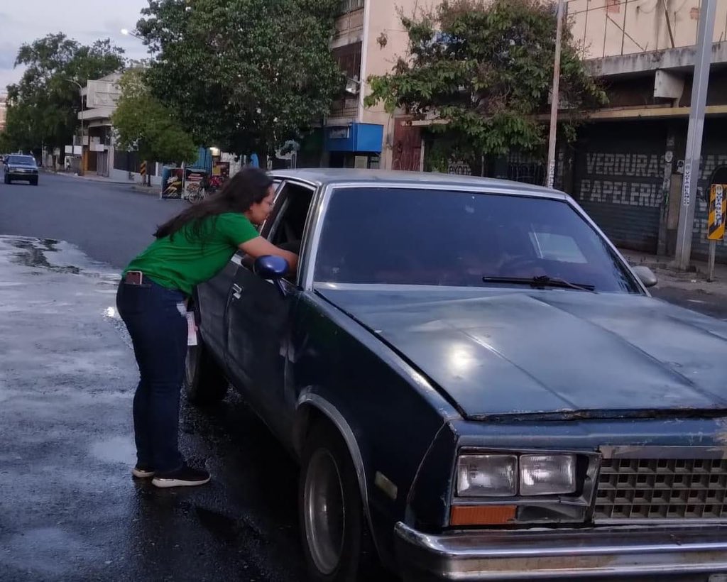 Un hombre de pueblo que trabaja por el bienestar del pueblo así es él Candidato. <a href="/NicolasMaduro/">Nicolás Maduro</a>, garantizando la estabilidad y bienestar.
#CunaDeLibertadores <a href="/movfuturoven/">Movimiento Futuro</a> <a href="/NorisHerrerar/">Noris Herrera</a> <a href="/VillegasPoljak/">Ernesto Villegas Poljak</a> <a href="/HectoRodriguez/">Héctor Rodríguez C.</a>