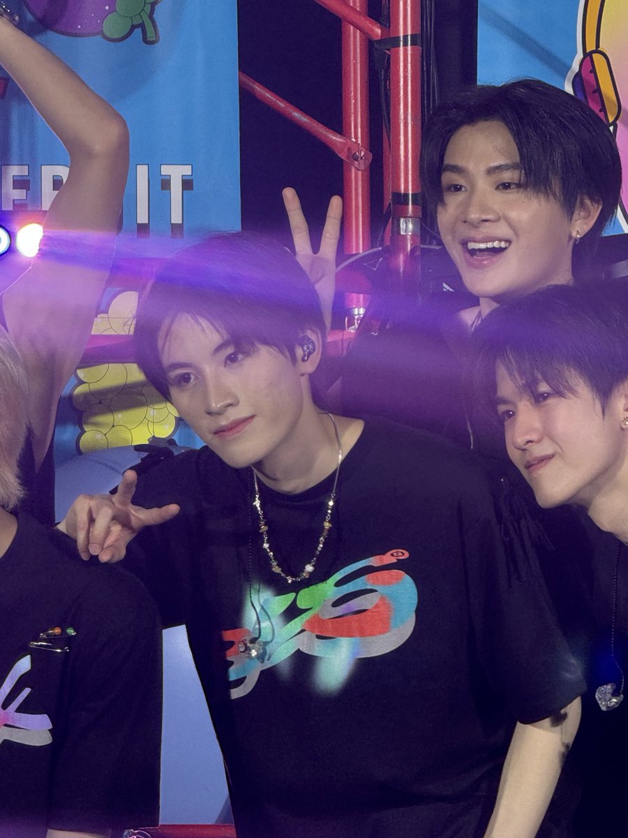 *꒰ มอมอ ꒱ 💘✶˚ tweet media