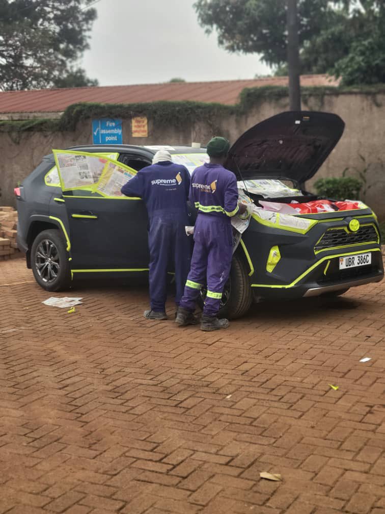 Supreme_marka's tweet image. Who said cars can’t have a makeover? Join us as we turn heads and break necks !A splash of color, a dash of supreme🎨🚗 
#CarBranding #ColorMagic
@Airtel_Ug @airtelmoneyug 
#VroomolaAmajja 
#supreme_márka
