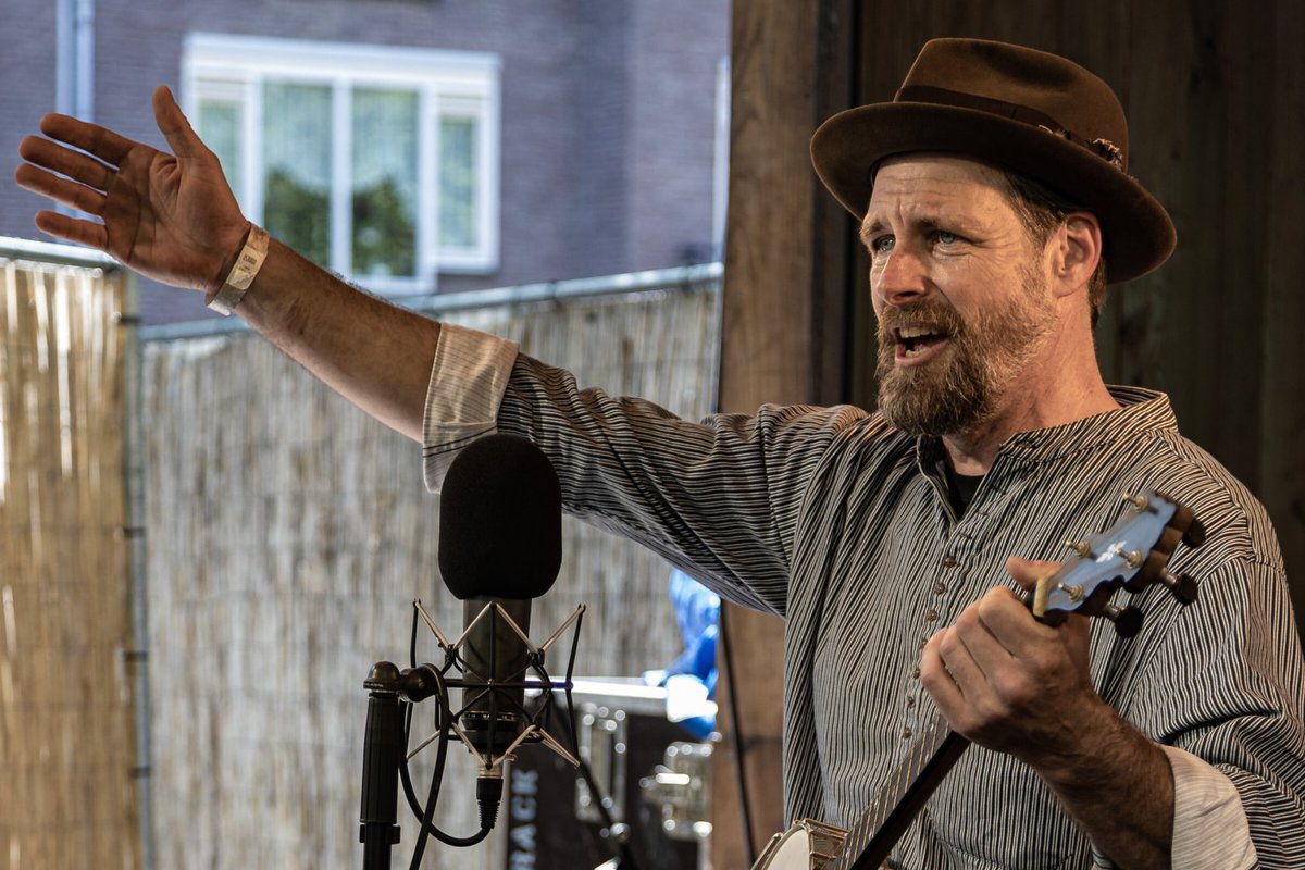 Liverpool Acoustic (@lpoolacoustic) on Twitter photo Wednesday 7th August - Canadian artist Teilhard Frost will be headlining the next <a href="/GratefulFreddie/">Grateful Freddie</a> event at <a href="/AtkinsonThe/">The Atkinson, Southport</a> in Southport with support from <a href="/JwSongs/">Jackson Williams</a> and The Silver Freds.
Advance tickets are £13 (£15 on the door). Doors 7pm. theatkinson.co.uk/events/gratefu⦠Wednesday 7th August - Canadian artist Teilhard Frost will be headlining the next <a href="/GratefulFreddie/">Grateful Freddie</a> event at <a href="/AtkinsonThe/">The Atkinson, Southport</a> in Southport with support from <a href="/JwSongs/">Jackson Williams</a> and The Silver Freds.
Advance tickets are Ā£13 (Ā£15 on the door). Doors 7pm. theatkinson.co.uk/events/gratefuā¦
