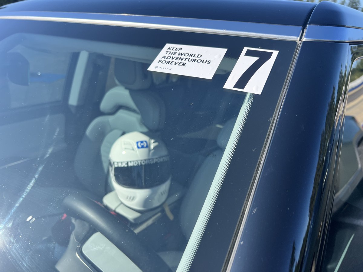 BrockSheets's tweet photo. @Rivian It was such a great event!  Thanks for letting me race, @Rivian ! https://t.co/ZvlQwXfScJ