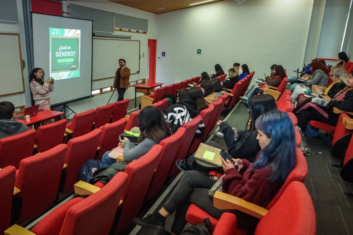 Dirección de Igualdad y Diversidad UV tweet media