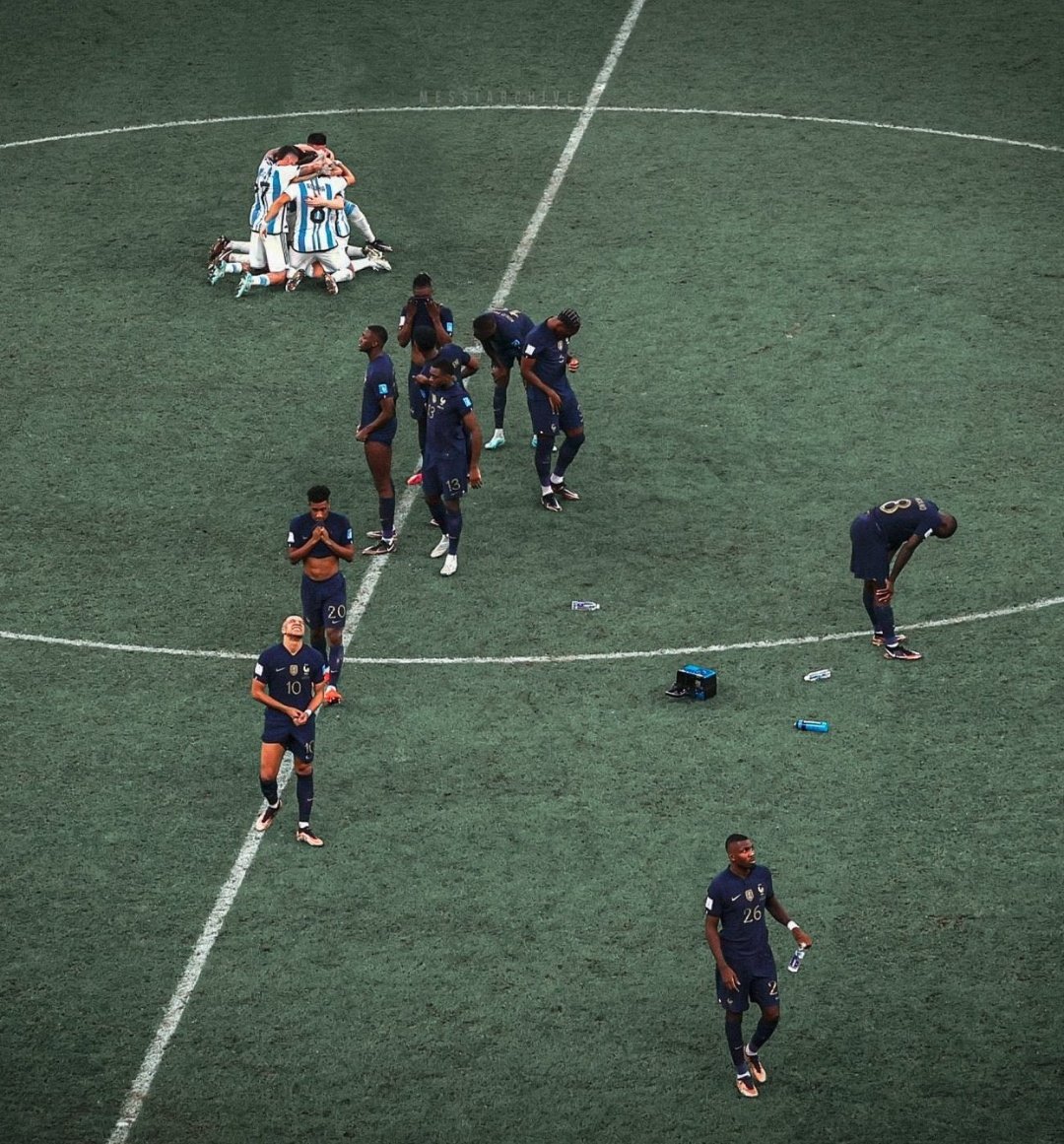 Todo este papelón por esto.
No sé los van a olvidar nunca.
Cogidos de por vida .
Argentina contra todos.