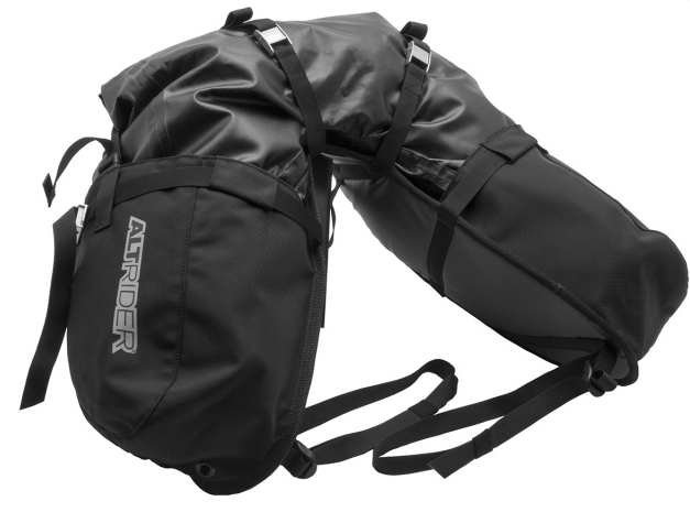 AltRiderLLC's tweet photo. Introducing the AltRider Hemisphere Saddlebag! 🏍️ Designed for dual-sport machines like Honda XR &amp; CRF, Suzuki DR, Yamaha WR, Husky TE, and KTM EXC. This rack-free, universal design fits any dirt bike and many adventure motorcycles. Ready for any ride! #MotorcycleGear#Adventure https://t.co/jXnLqqrxoI