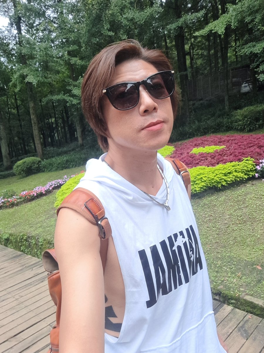 LinYingkai's tweet photo. 喜歡游泳🦈 https://t.co/wwV5ar8EWS
