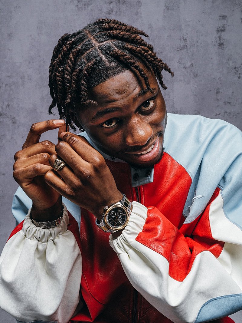 Kulturlesite_'s tweet image. 🚨 TIAKOLA est le prochain invité de COLORS !

🗓️ DEMAIN, 18H00