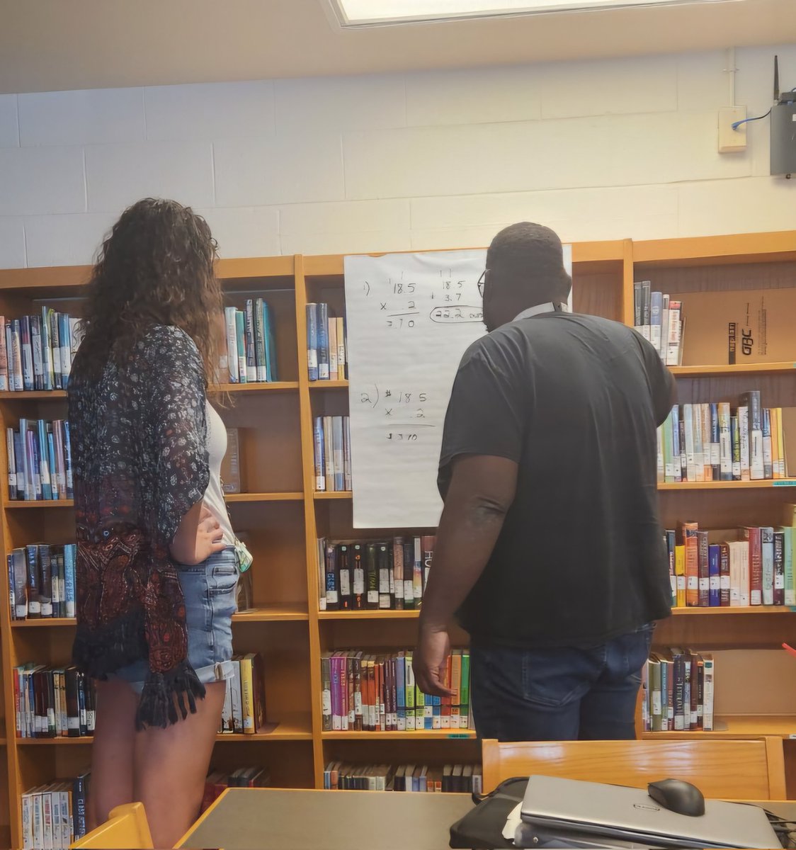 JBullard_myips's tweet photo. We had a great morning of middle school math #IPSDistrictPD @Harshman_MMS where educators were fully engaged learning about our fabulous @IllustrateMath curriculum! #WatchUsLearn #WatchUsWork #TeamIPS @IPSSchools https://t.co/5SVianJqrh