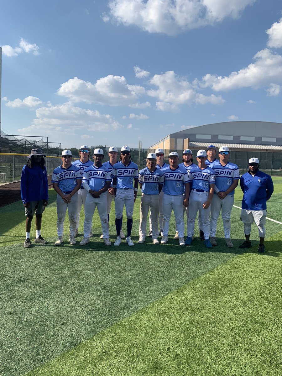 As another incredible summer for Dallas Spin comes to an end we’d like to wish the best of luck to all of our guys moving on to college! While many are moving on to play collegiate baseball, even the one’s who aren’t are poised to succeed! Thank y’all for all the memories.