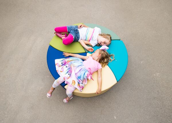 ddlearningspace's tweet image. Elevate your TK-K outdoor learning spaces with furniture pieces that withstand the elements while providing a welcoming and fun space for educational activities. Call 800-453-4195 for more info!