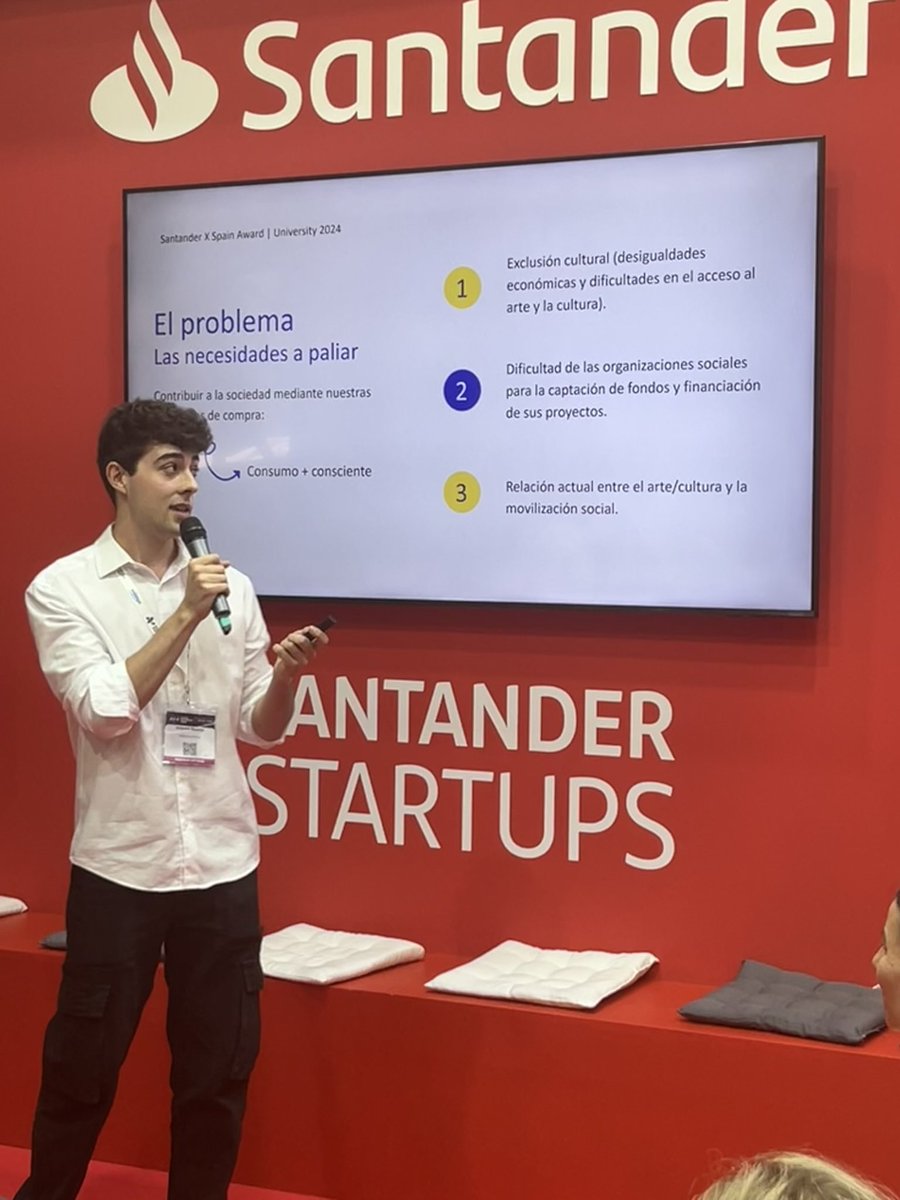 creativaetica's tweet photo. Tras ganar el programa @ExplorerByX en @UAM_emprende en 2022,  y recibir el premio a la “Mejor Idea de Futuro” en @compluemprende en 2023 🏆 Este año quedamos en el top 10 de finalistas del Santander X Universities Award 2024 @SantanderX 😍 

Agradecidos con todo el apoyo 🥰🚀 https://t.co/fnSoFSveEF