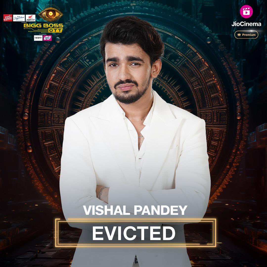 VanarRajBali's tweet photo. ¶ Jai Shree Ram ¶

⍟ TAGLINE REVEALED ⍟

Requesting Everyone to take part!!

VISHAL DESERVES BB FINALE

✦ Copy Paste The Tagline to Avoiding mistakes . 
✦ Avoid Emojis&amp; Numbers.  
✦ Avoid Hashtags &amp; Pic's Until we Hit The List. 
✦ account below 500 followers Rt&amp;Likes https://t.co/xLWscVPpAv