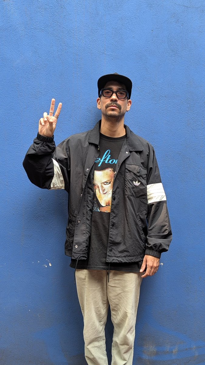 ✨🎶 <a href="/ferrazmusic/">FERRAZ</a> vino a la cabina de <a href="/DiaDePerrosFM/">DiaDePerros</a> a platicar de su nuevo álbum "Trascendente", el primer ceso creativo que hubo detrás de este, su gira por el mundo y lo que sigue en el futuro cercano. 

🎧 Escuchen la entrevista en @yomobilemx