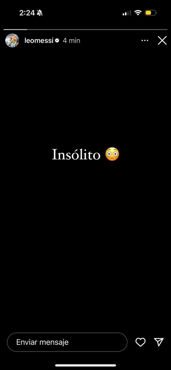 Messi viendo a Yuyito con Milei