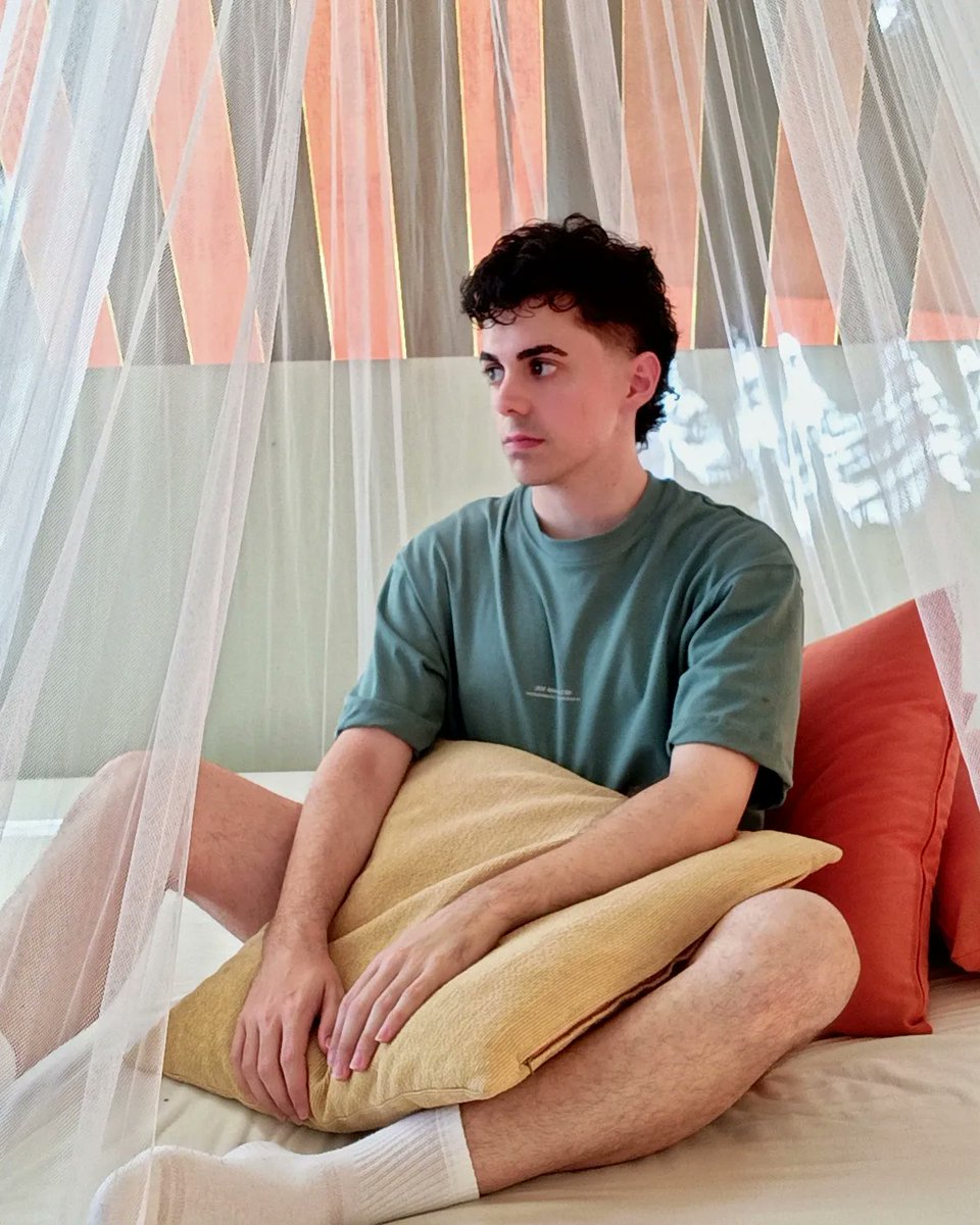 𝑫𝒂𝒏𝒊 mullet tweet media