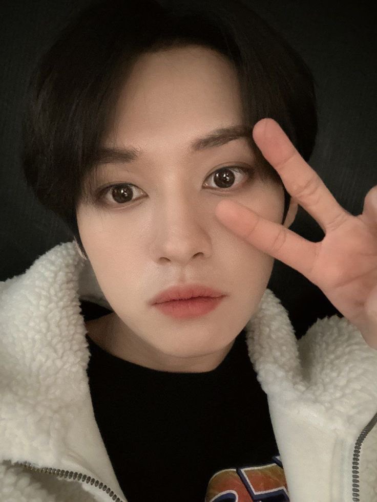 linosthickthigh's tweet image. we r having a diva off 

#ssd #leeknow #stayselcaday #straykids @Stray_Kids