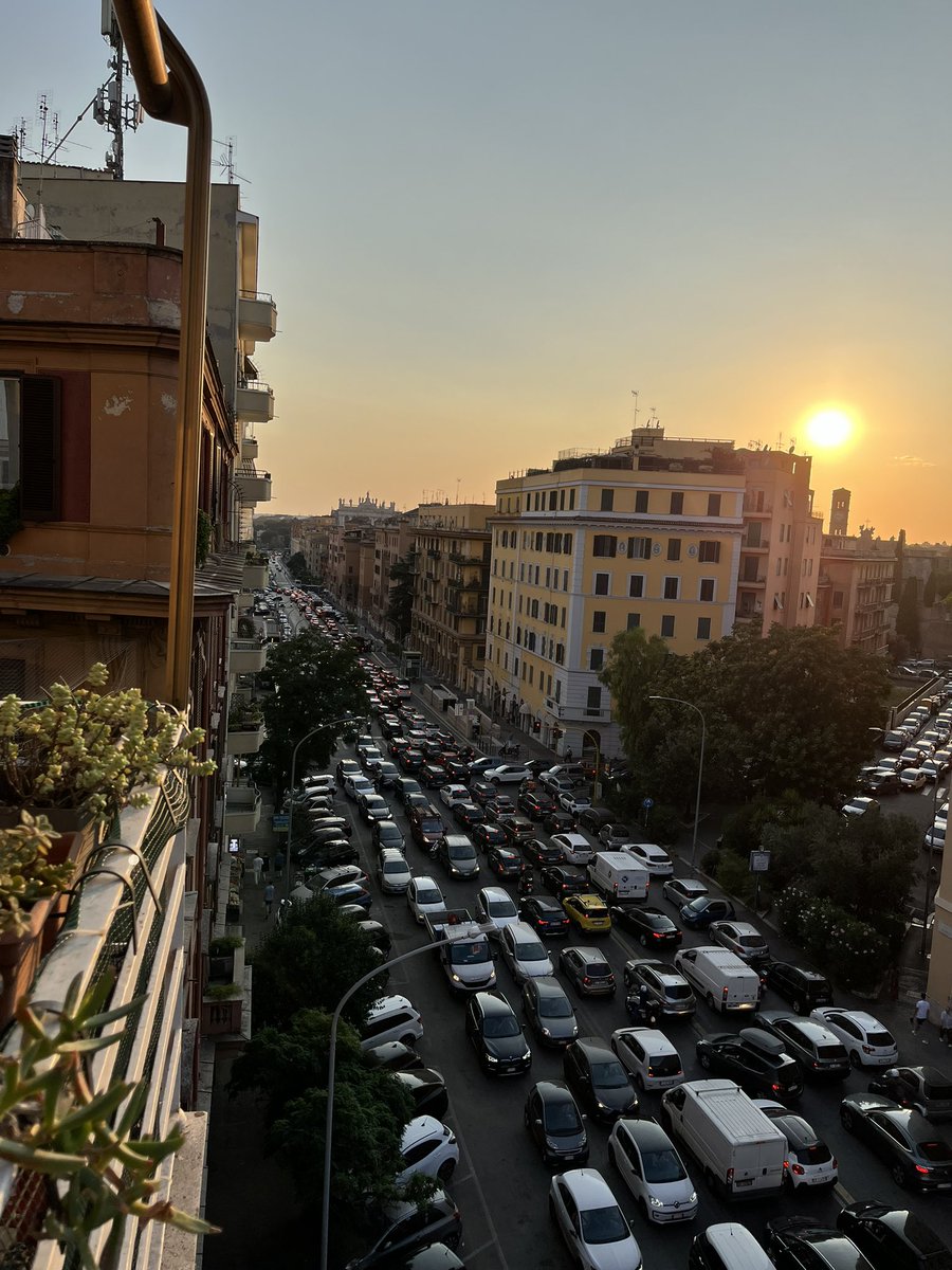 Le conseguenze della chiusura della tangenziale est erano state calcolate?