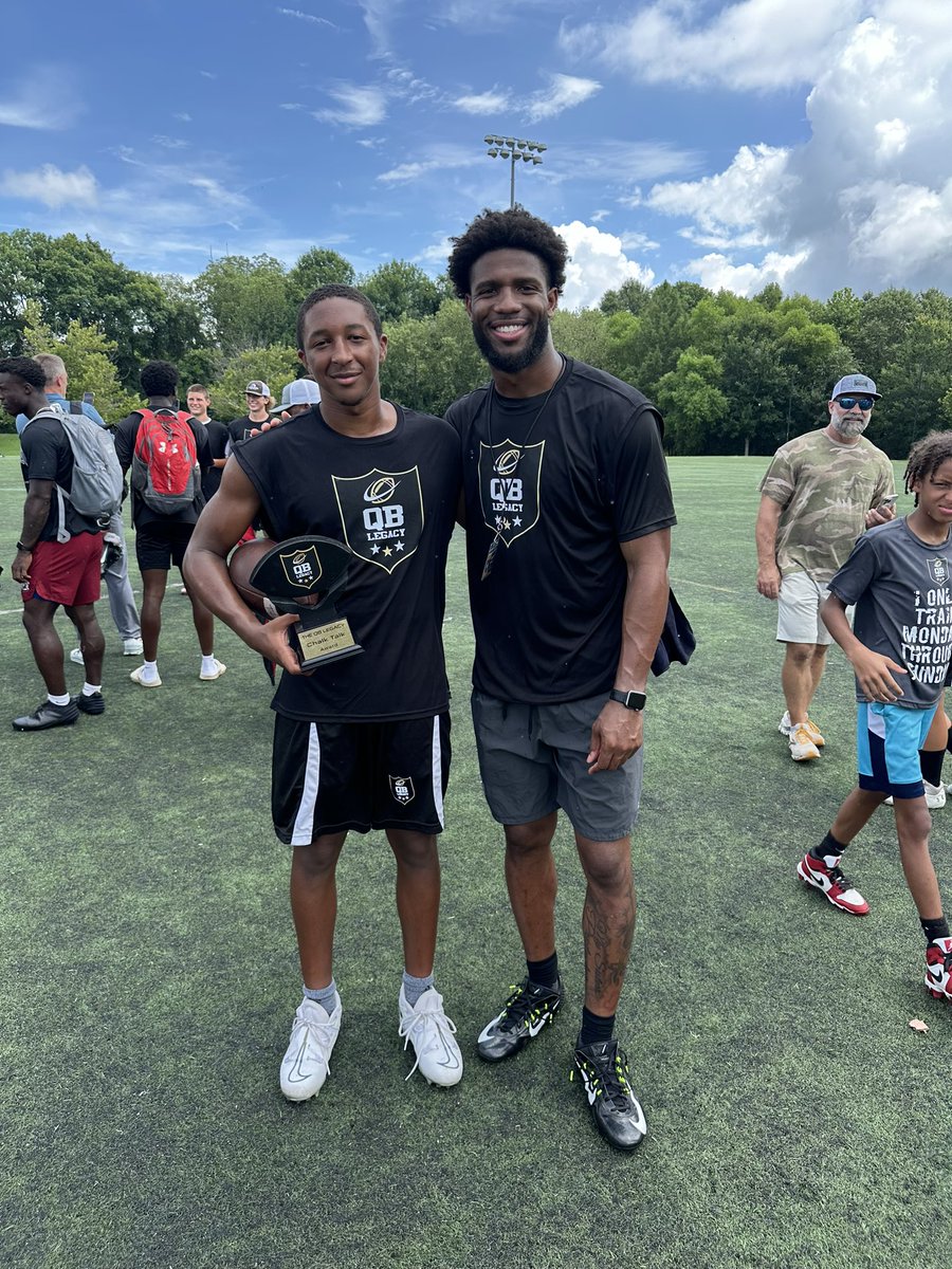 5⭐️ <a href="/LegacyQb/">THE QB LEGACY 💫</a> 3 day camp this past weekend! Sharpening the saw with <a href="/rvfc10/">ronveal</a> <a href="/qbcoachrr17/">Ramon Robinson (RR Elite QB Academy)</a> <a href="/JoeDOwens2/">Joe D Owens</a> <a href="/Zachgibsonjc/">Zach Gibson</a> <a href="/KellyB125/">Kelly Bryant</a> <a href="/BREED_winners/">Kobie J. Lain, MBA</a> <a href="/hoyafbrecruit/">HoyaFBrecruiting</a> <a href="/hhshoyafootball/">Hoya Football</a> <a href="/Champfitgh/">Champfit Grindhouse</a> <a href="/TEwracademy/">Terrence Edwards</a> <a href="/mur_dreams/">Official Manifest Ur Dreams</a> <a href="/ncsa/">NCSA College Recruiting</a> <a href="/RecruitGeorgia/">Recruit Georgia</a> @GAVarsityRivals #keepworking