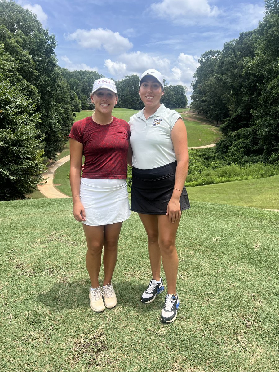 Thank you <a href="/emorywgolf/">Emory Women’s Golf</a> assistant coach <a href="/tanianh_/">TaniaNuñez</a> for a great camp! I learned a ton! 🏌️‍♀️⛳️💪🏻