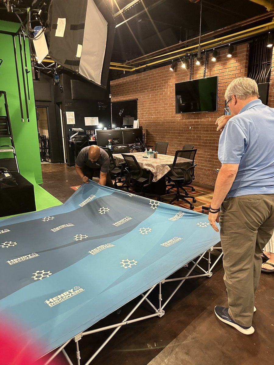 Austin C Wilson tweet media