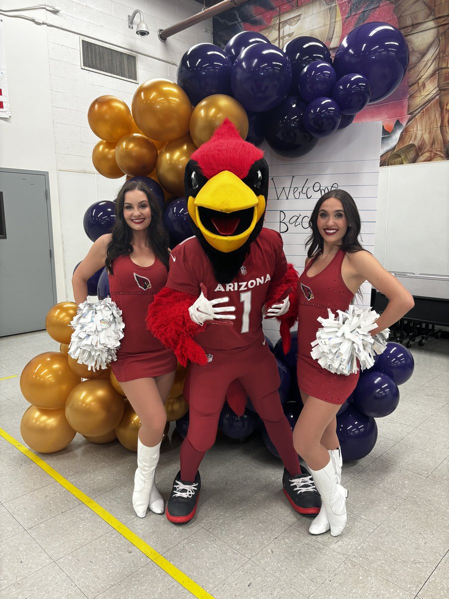 AZCardinals's tweet photo. Dressed in their school-day best! Thank you to everyone who helped us and @StateFarm provide uniforms for every student at Connolly Middle School! 

Make it a great year 📚 https://t.co/7i9VHhclov