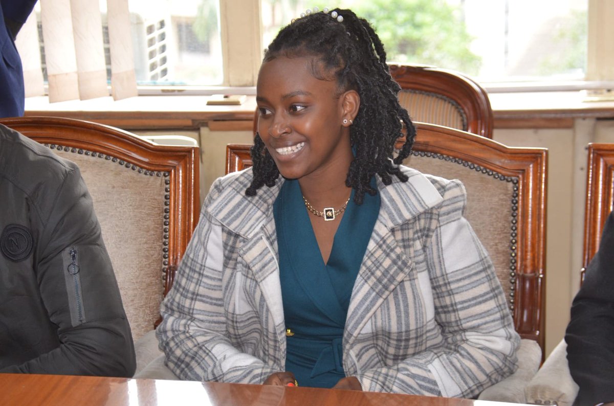 psmining_ke's tweet photo. @ElijahGMwangi @mining_MESK @SKutiti @national_mining The department holds that mining engineers are an indispensable factor in growth of this sector. Their expertise  &amp;deep technical insights are key, to enhance the mineral productivity for Kenya and entrench safety standards to make mining environment secure. https://t.co/slYVdzTbm6