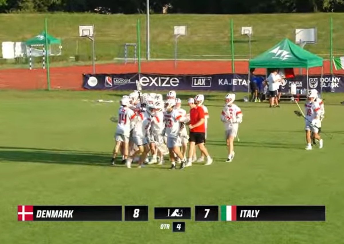 Danish Lacrosse u20s with a huge comeback win today against Italy. Down 5 - 1 at the half the Fighting Pastries rallied to win the game in the dieing seasons 8 - 7 ❤️🇩🇰
