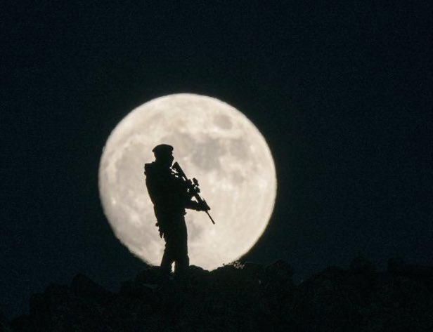 Sen görmesende varlar…