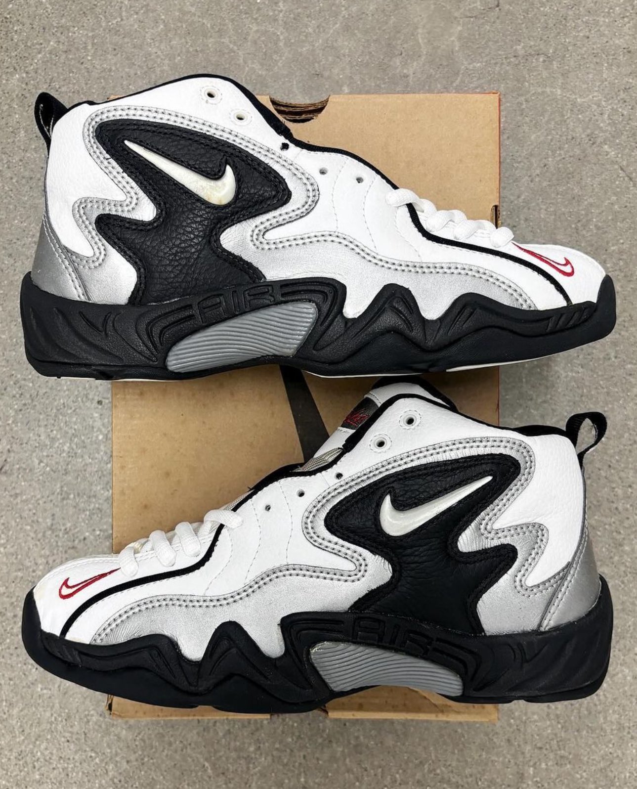 Nice Kicks X OG Nike Air Winged Flight 1996 https t PM6dheU8ty X