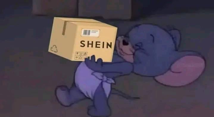 المال لا يشتري السعادة
اول ما يبقى معايا مال: