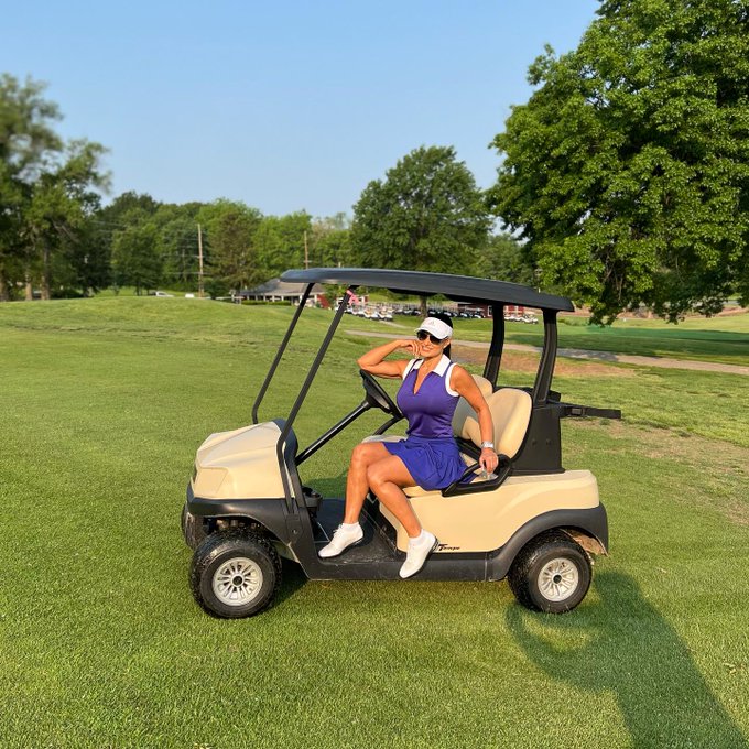 Make sure to get out and touch some grass this summer, no matter where you are. It's refreshing, grounding<a href="/tag/nature"class="tags"><span>#nature</span></a><a href="/tag/summervibes"class="tags"><span>#summervibes</span></a><a href="/tag/touchgrass"class="tags"><span>#touchgrass</span></a>