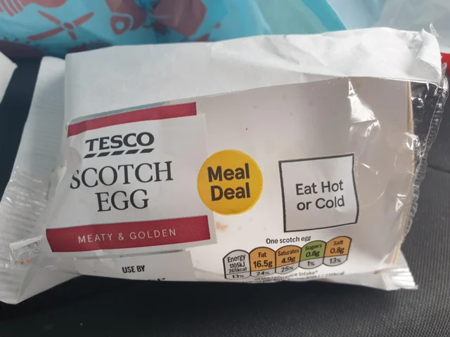 damienfarronMMA's tweet photo. Giga Chikadze in a recent interview "I will sleep Arnold Allen. He told me to get an egg with my meal deal and I did and as I was eating my egg a group of local youths came over to me and pointed at me and called me an 'egg nonce'. I will get my revenge, I am not an egg nonce!" https://t.co/es75EQJdQA
