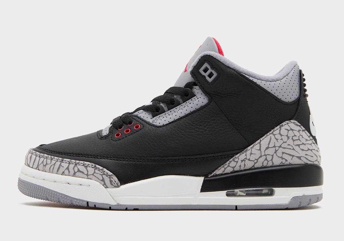 SnkrsStock's tweet photo. Air Jordan 3 "Black/Cement"
Releasing: November 23rd, 2024 https://t.co/cUiYtqYqxa