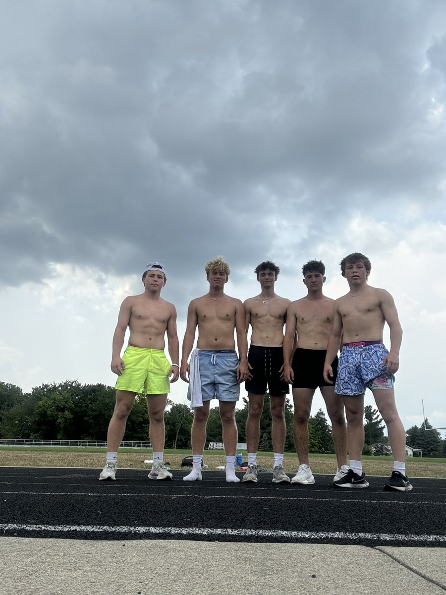 “Impossible” Mile completed in 42 minutes. (1 lap of burpee broad jumps, 1 lap of lunges, 1 lap bear crawl, and then 1 lap all out run)
Glad to be surrounded by friends that push each other. <a href="/Braves_Soccer/">Olentangy Braves Soccer</a> <a href="/PiontkowskiJake/">Jake Piontkowski</a> <a href="/SawyerW2025/">SawyerWilbanks25</a> <a href="/olentangywrest1/">Olentangy HS boys wrestling</a>