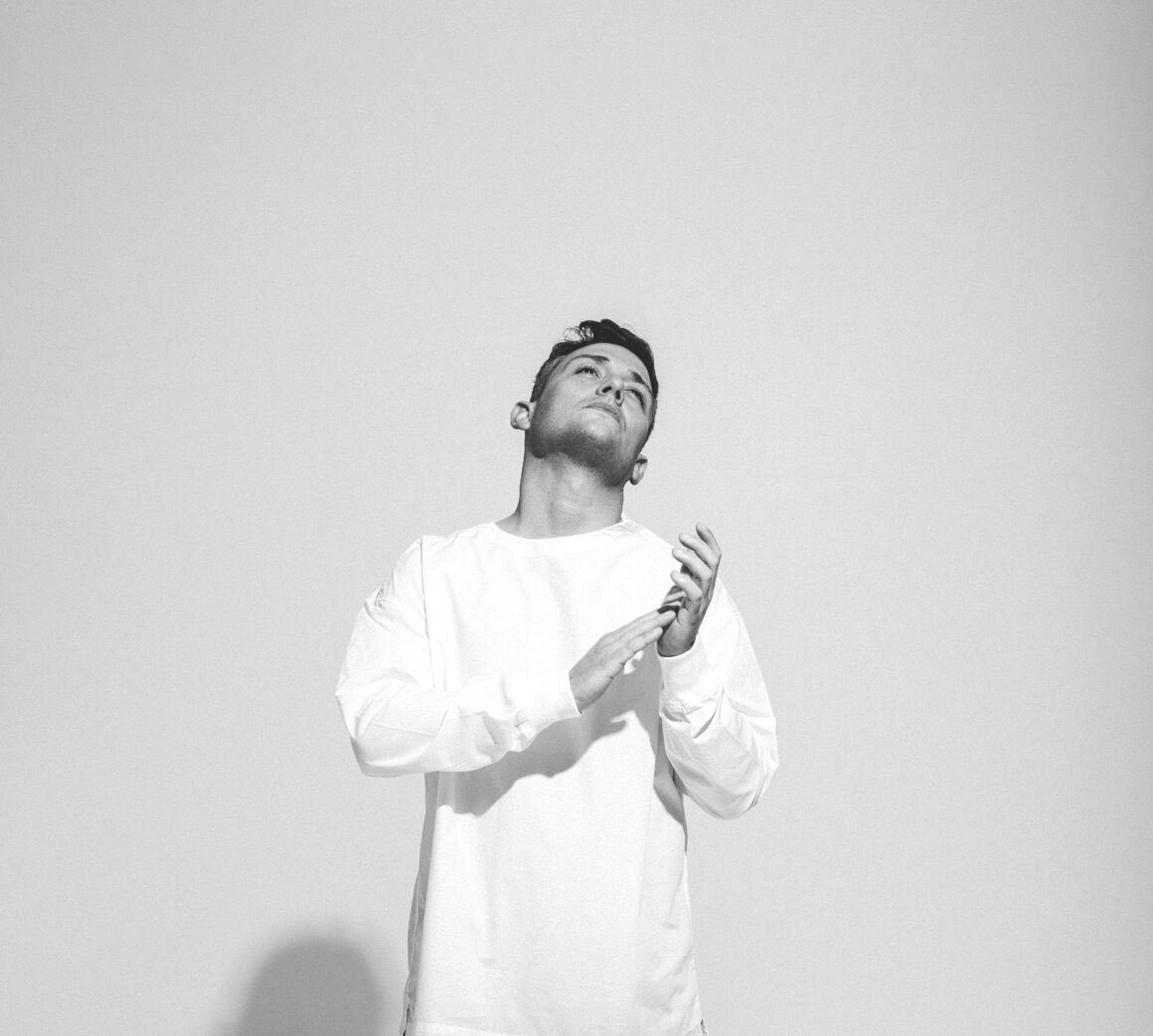 André ViaMonte’s “Fixed Stars” timeless masterpiece that reignites musical passion kindlinemagazine.com/andre-viamonte…