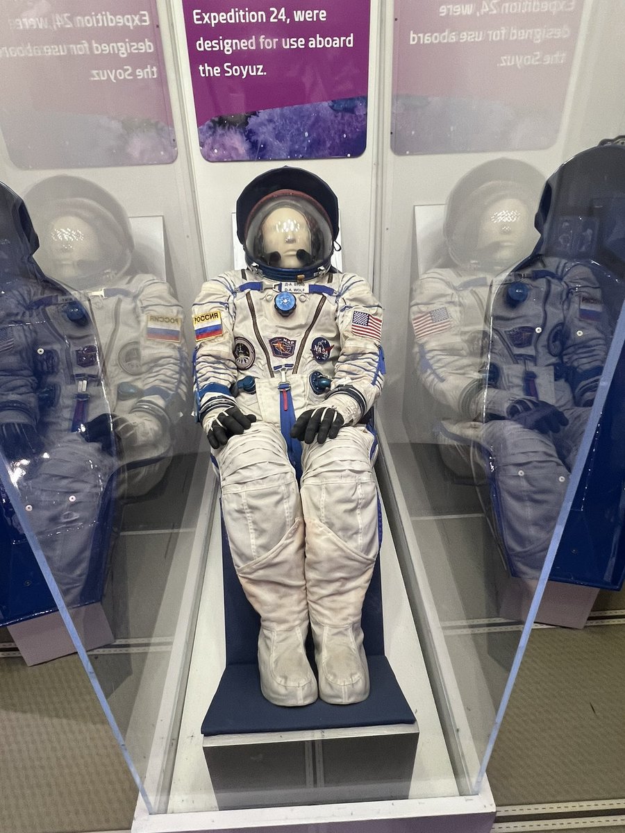 Cathy Hall tweet media