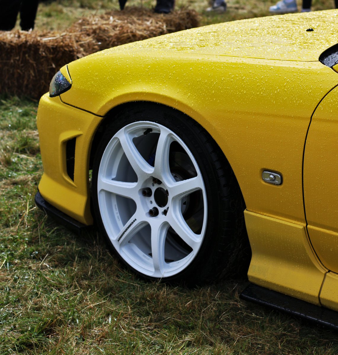 JoshLReaL's tweet photo. Wet Nissan S15 https://t.co/Bh6OwHitLa
