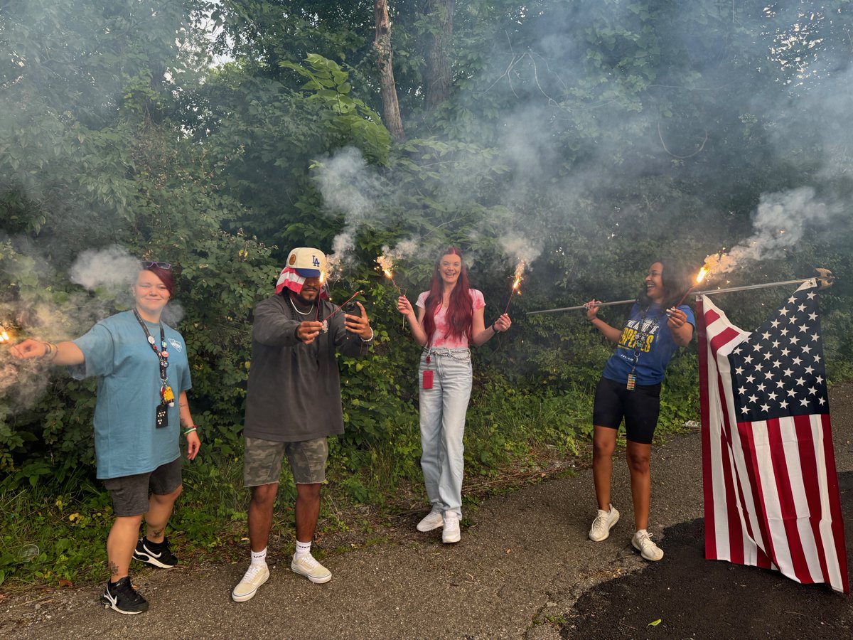 Or_Remedies's tweet image. We&apos;re celebrating all month long here at OR! ❤️ 💙 

#fireworks #sparklers #funtimes #goodvibes