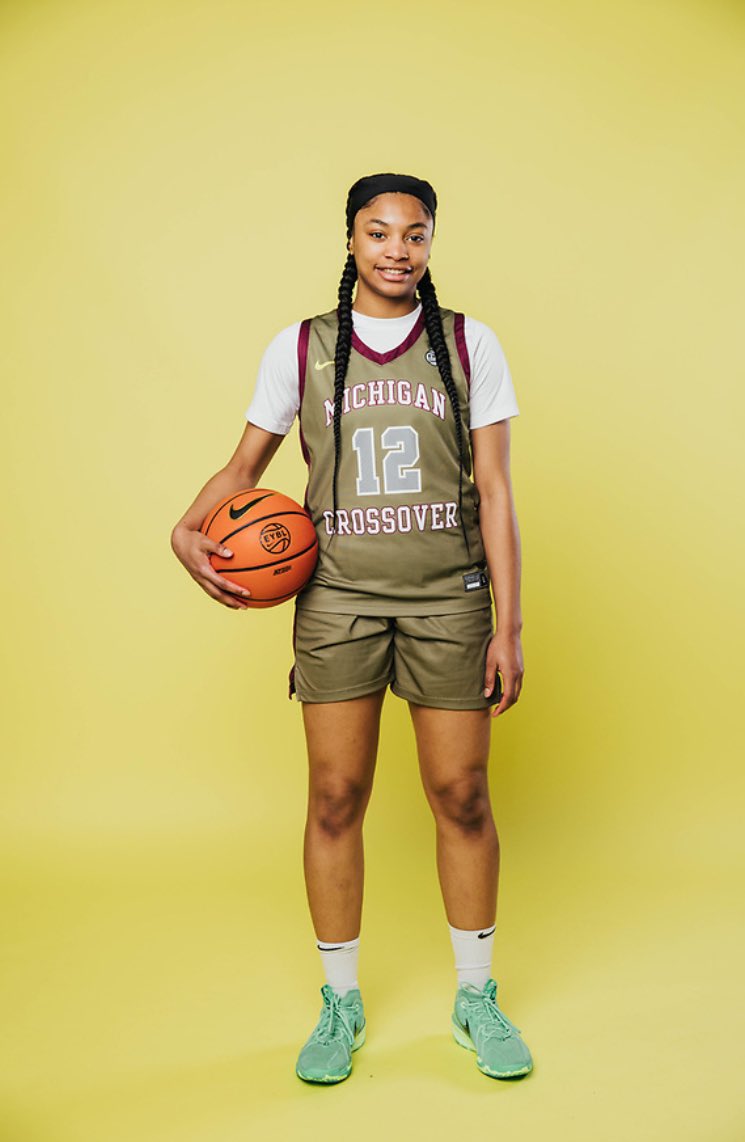 Briana Young (@briana_young12) on Twitter photo After a great conversation, I am blessed to receive an offer from Siena Heights University! <a href="/MICROSSOVER/">Michigan Crossover</a> <a href="/bhhs_girlsbball/">BHHS Womens Basketball</a> After a great conversation, I am blessed to receive an offer from Siena Heights University! <a href="/MICROSSOVER/">Michigan Crossover</a> <a href="/bhhs_girlsbball/">BHHS Womens Basketball</a>