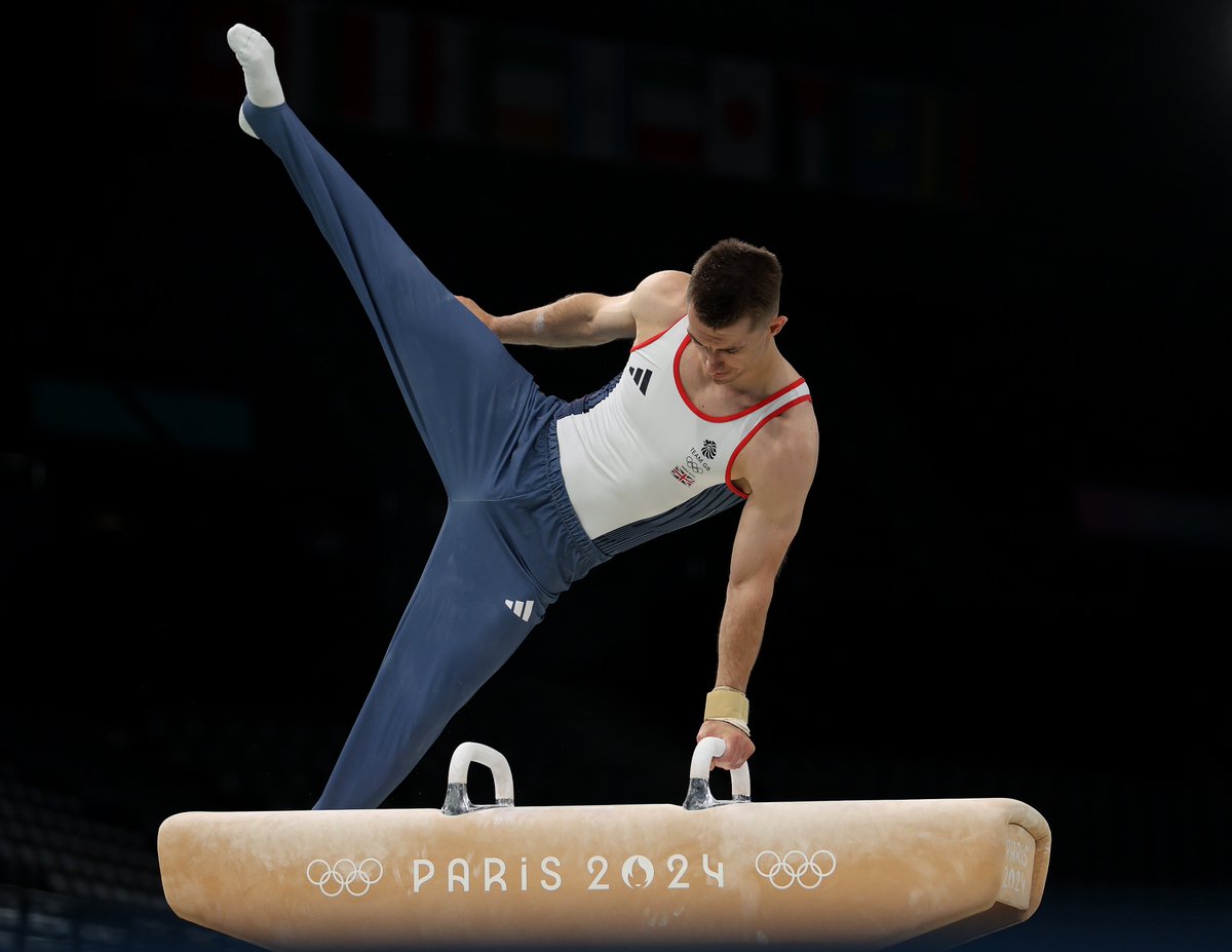 Max Whitlock of <a href="/TeamGB/">Team GB</a> getting in the zone 😎

#Paris2024 | #Gymnastics | @MaxWhitlock1