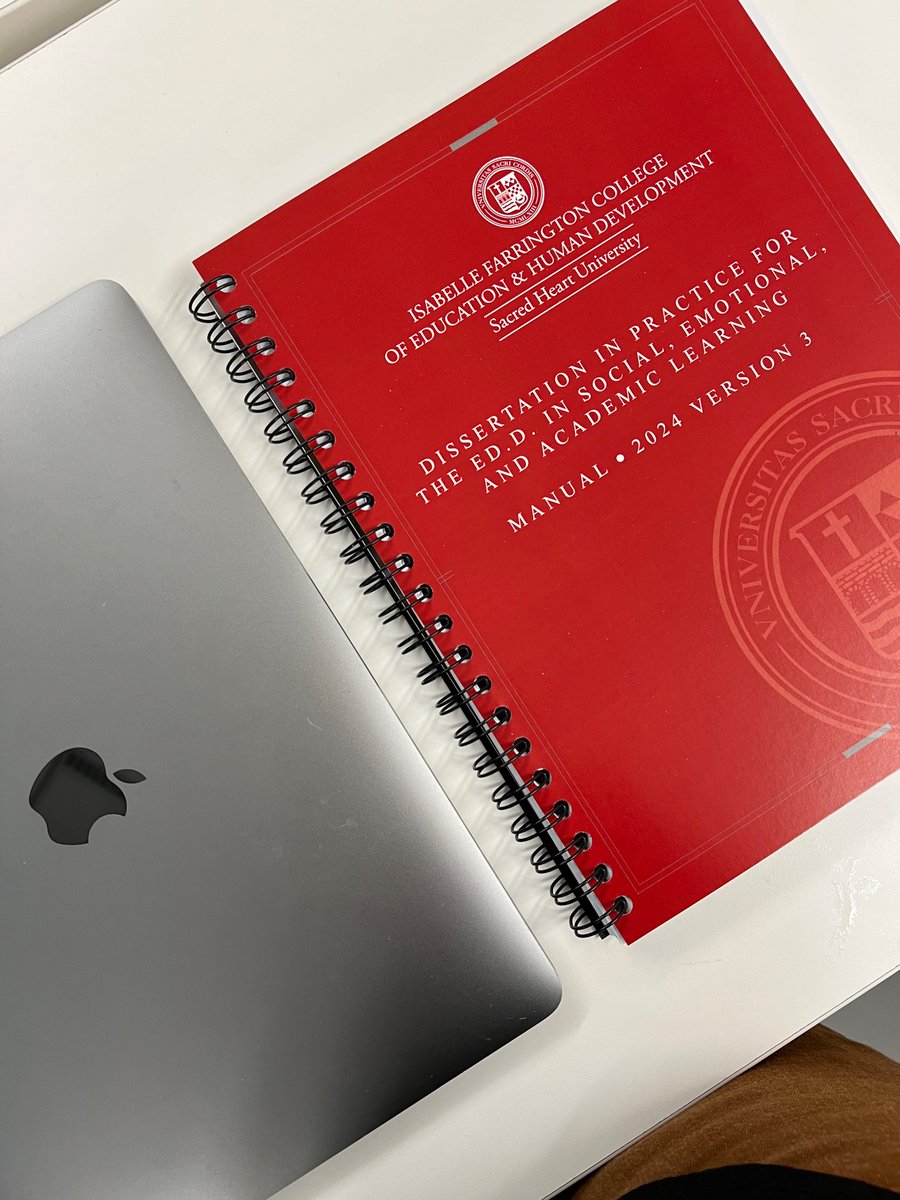 Sara Tennyson tweet media