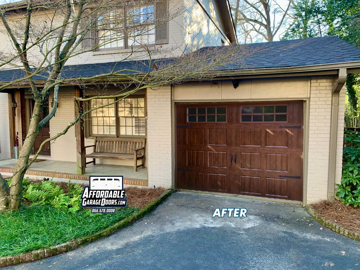 AfGarageDoors's tweet photo. Manufacturer: @ClopayDoor 
Size: 9x7
Model: Gallery Steel
Design: Short Panel
Paint: Walnut Ultra-Grain
Windows: SQ24
Hardware: Spade Handles &amp; Hinges
Dealer: https://t.co/fvppLJNYxx
866.678.DOOR
Serving Alabama
#garagedoors https://t.co/lhGa5UXrGA