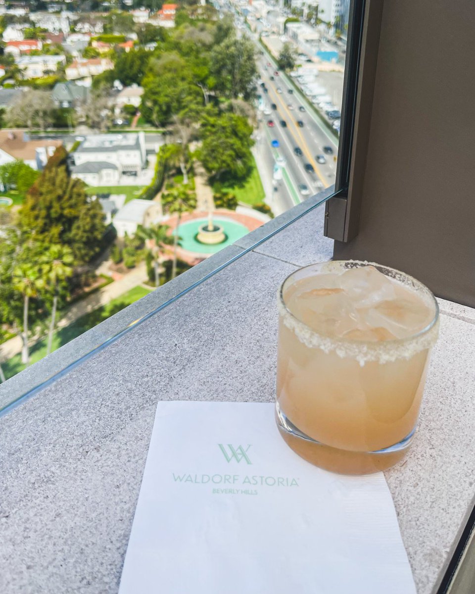 Spice up your #NationalTequilaDay with our refreshing Rooftop Ginger Margarita. Cheers to sips with an iconic kick! ✨

Reserve your cocktail hour: opentable.com/r/the-rooftop-…